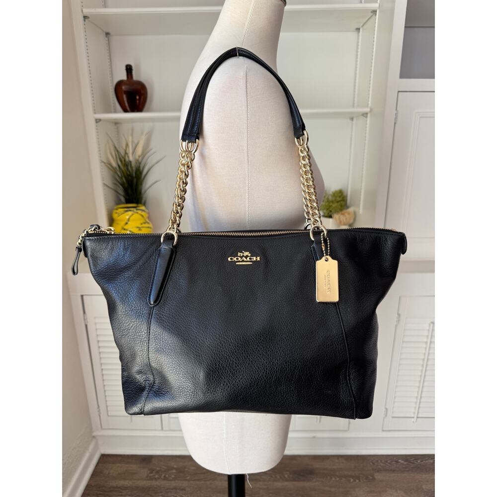 Coach F22211 Black Pebbled Leather Ava Chain Shoulder Tote Bag